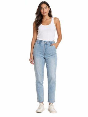 Simple Society Women’s Light Wash Elastic Waist Denim Jeans, 13/31